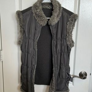 Fur vest